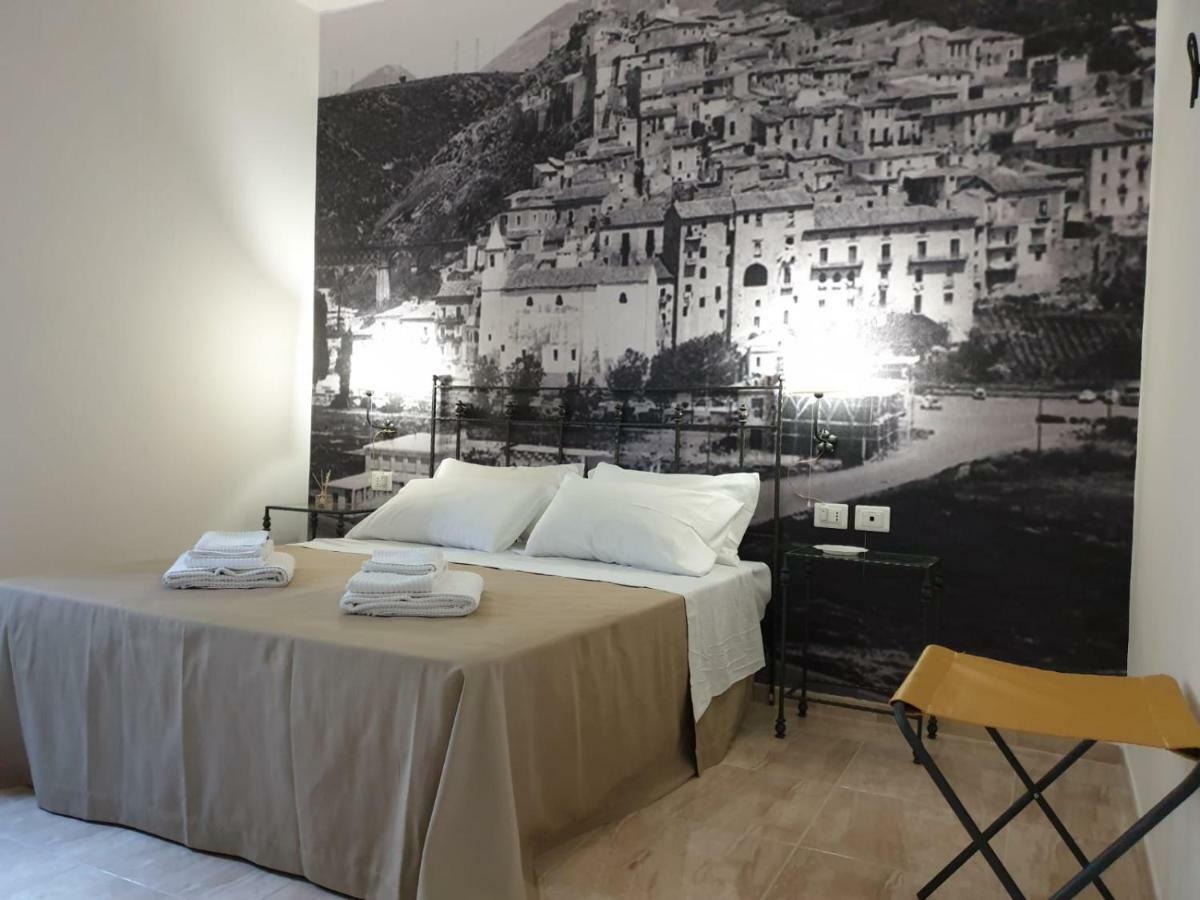 Porta Marina Guest Rooms สกาเลอา ภายนอก รูปภาพ