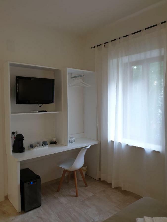Porta Marina Guest Rooms สกาเลอา ภายนอก รูปภาพ